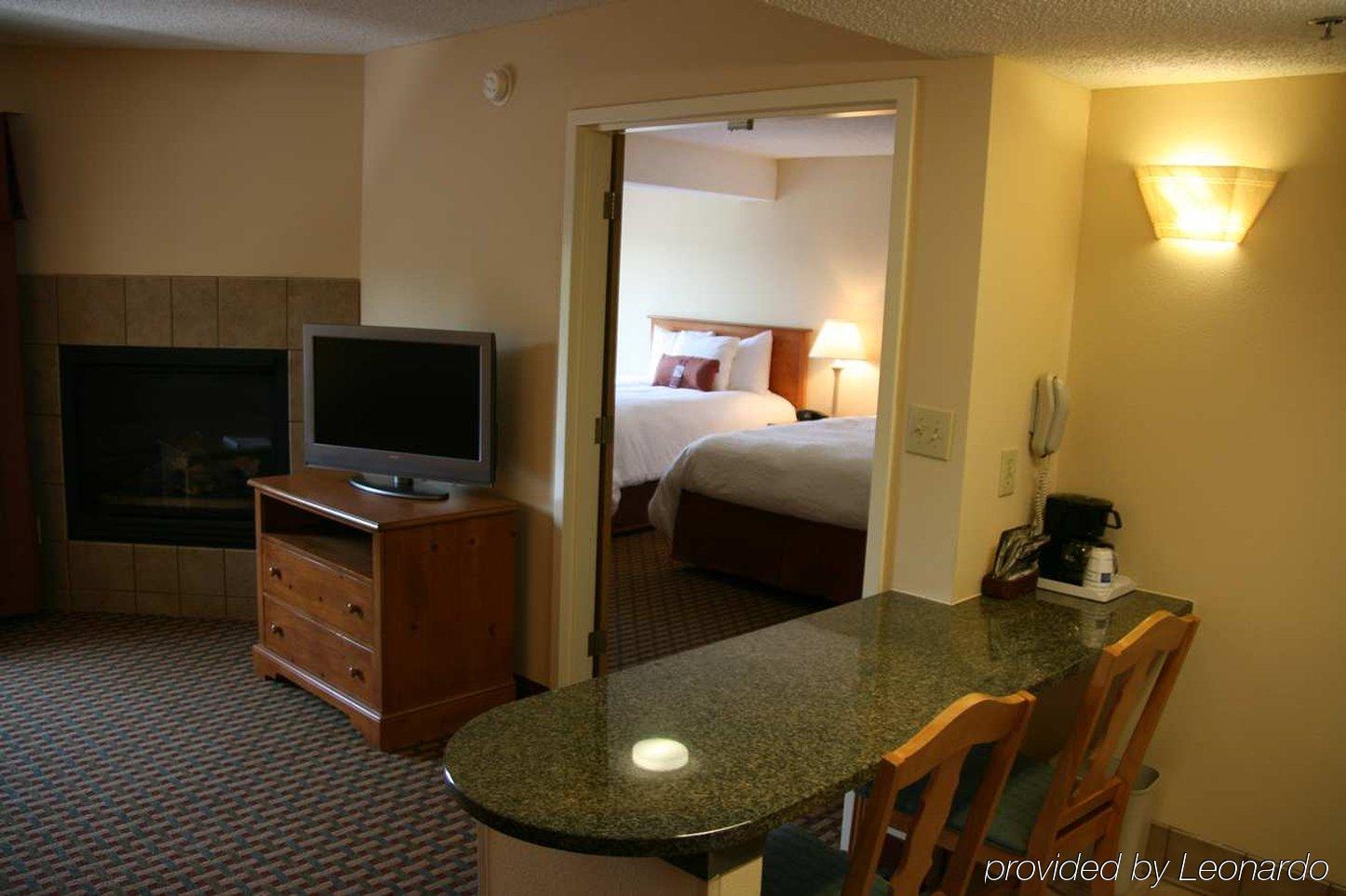Hampton Inn & Suites Chapel Hill/Durham Cameră foto